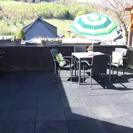 Lui's Apartmán Olsberg